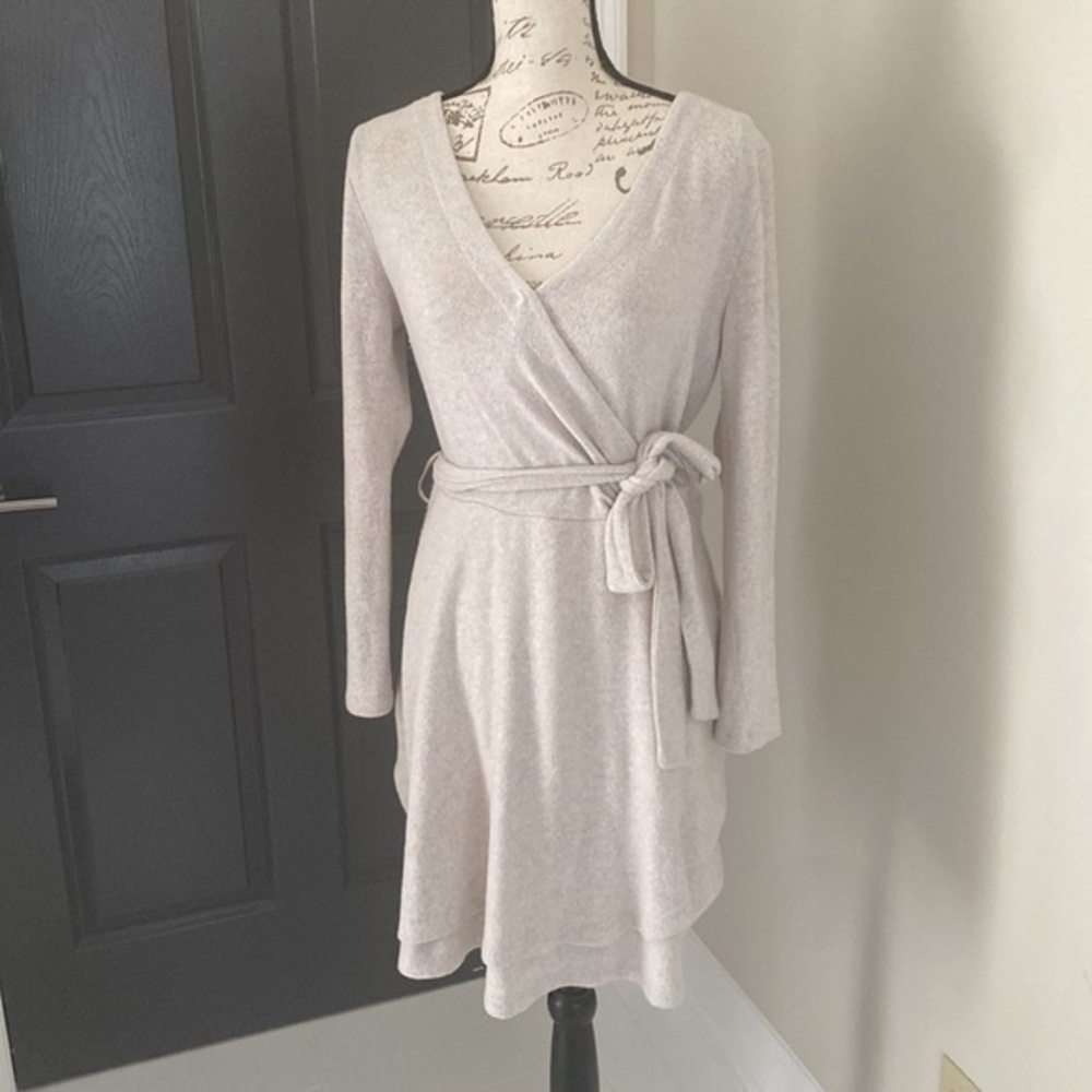 anthropologie  Monday, Tuesday, Wednesday, Thursday, Friday dress size Small